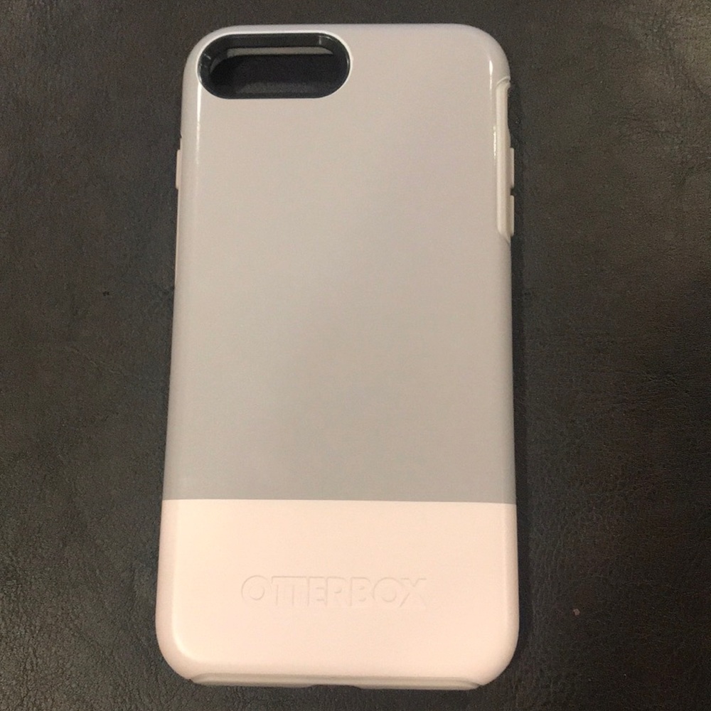 Otterbox symmetry iPhone 7/8plus case (brand new)